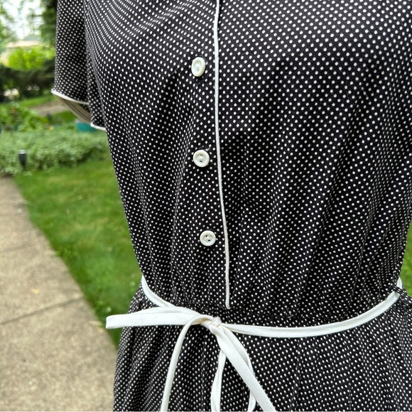 AMAZING!! Vintage polka dot dress - Picture 4 of 5